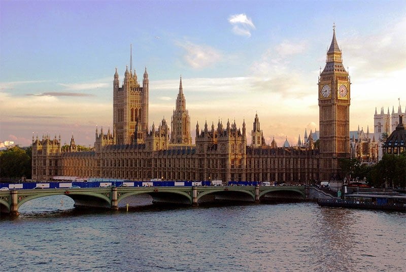 Palace of Westminster London Information in hindi